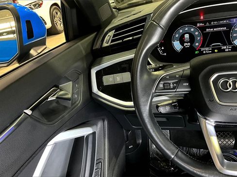 Used 2022 Audi Q3 2.0T Premium Plus image 11