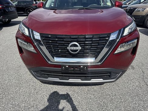 Used 2023 Nissan Rogue SL AWD/4WD image 8