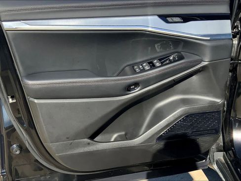 Used 2024 Jeep Wagoneer Launch Edition image 40