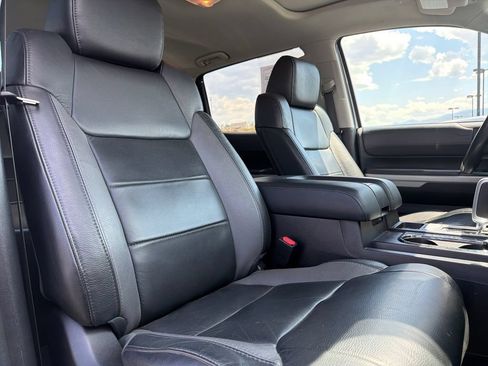 Used 2021 Toyota Tundra Limited w/ Limited Premium Package AWD/4WD image 40