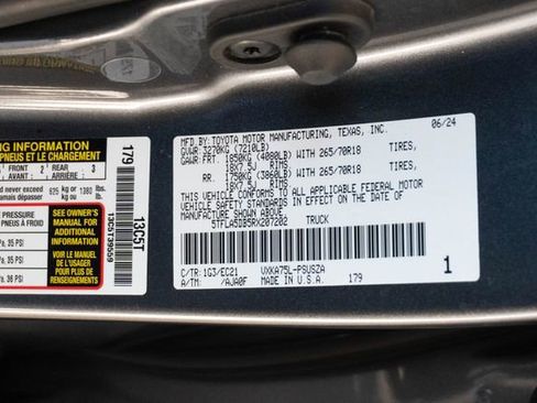 Used 2024 Toyota Tundra SR5 w/ SR5 Premium Package AWD/4WD image 35
