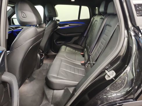 Used 2022 BMW X4 M40i image 3