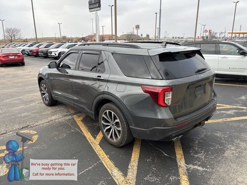 Used 2020 Ford Explorer ST image 3