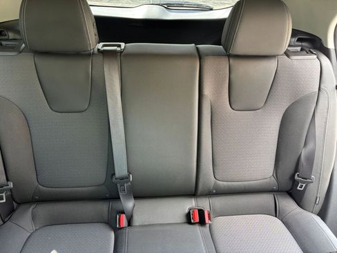 Used 2025 Buick Encore GX Preferred FWD image 33