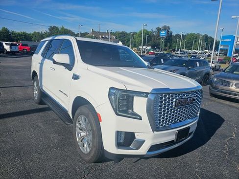 Used 2024 GMC Yukon Denali RWD image 1