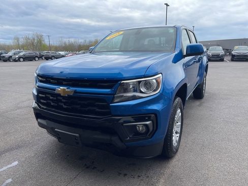 Used 2022 Chevrolet Colorado LT w/ Luxury Package AWD/4WD image 2