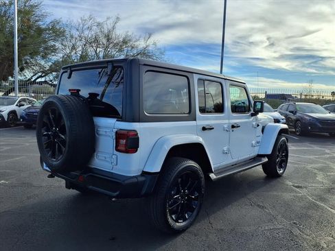 Used 2021 Jeep Wrangler Sahara w/ Cold Weather Group image 9