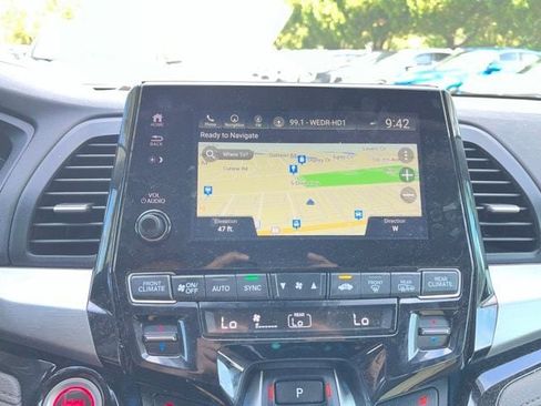 Used 2024 Honda Odyssey Touring image 11