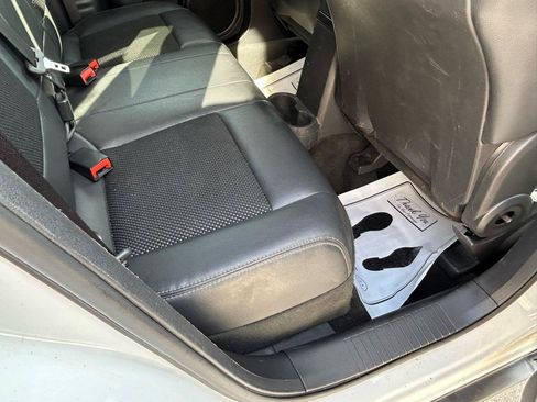 Used 2014 Jeep Compass Latitude FWD image 11