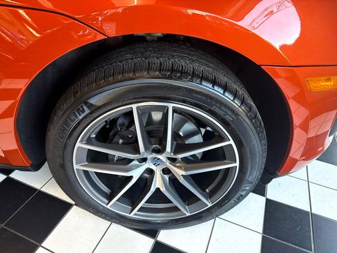 Used 2022 Porsche Macan Base image 8