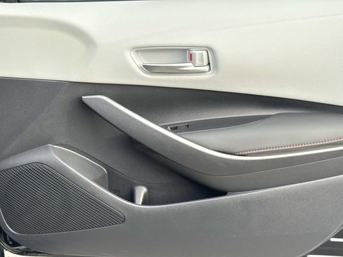 Used 2024 Toyota Corolla SE image 17