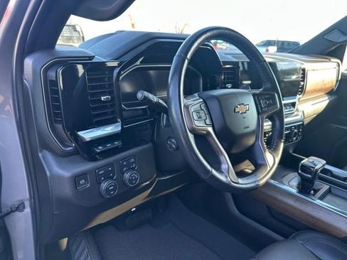 Used 2023 Chevrolet Silverado 1500 High Country w/ Technology Package image 24