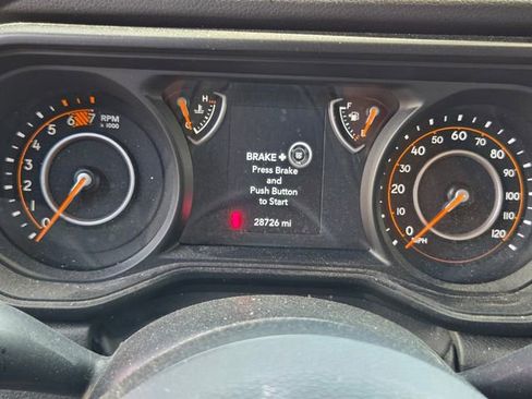 Used 2024 Jeep Wrangler Sport image 8