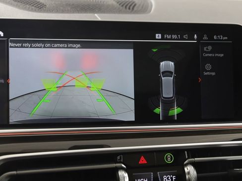 Used 2023 BMW X5 xDrive40i w/ M Sport Package image 10