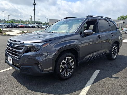 Certified 2026 Subaru Forester Premium AWD/4WD image 3