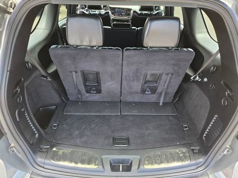 Used 2021 Dodge Durango GT RWD image 13