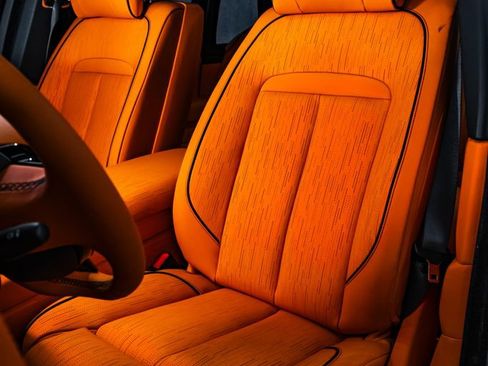 Used 2023 Rolls-Royce Cullinan AWD/4WD image 14