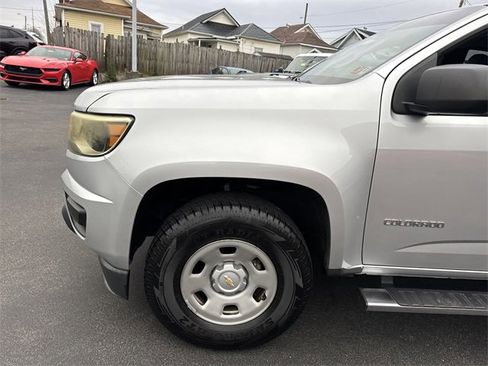 Used 2018 Chevrolet Colorado W/T image 11