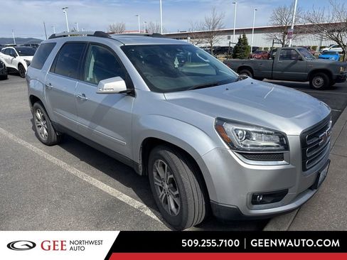 Used 2015 GMC Acadia SLT image 1