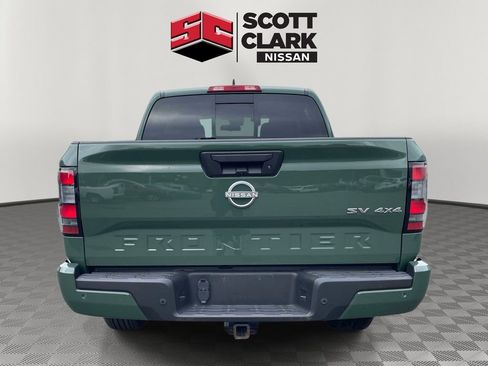 Used 2023 Nissan Frontier SV w/ SV Convenience Package AWD/4WD image 5