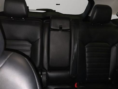 Used 2022 Ford Edge SEL image 17