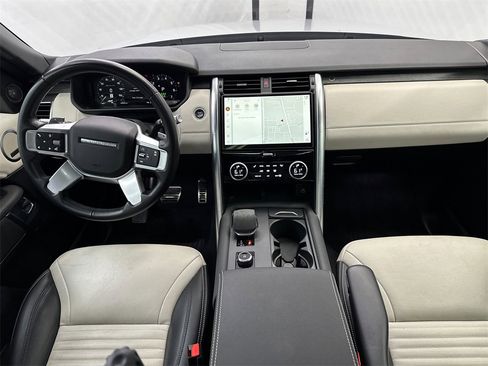 Used 2022 Land Rover Discovery S R-Dynamic image 25