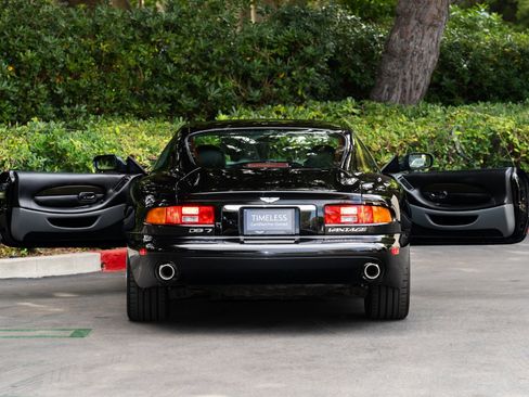 Used 2002 Aston Martin DB7 Vantage image 7