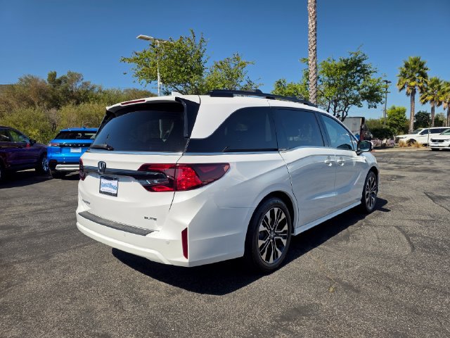 New 2026 Honda Odyssey Elite image 6