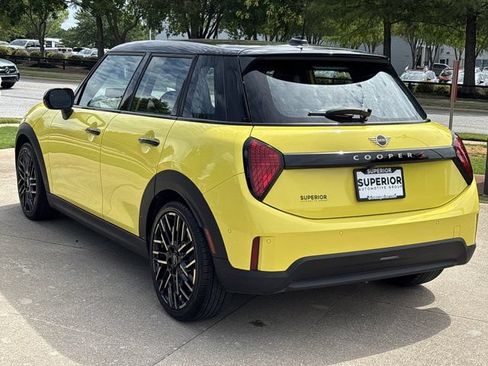 Used 2025 MINI Cooper S FWD image 9