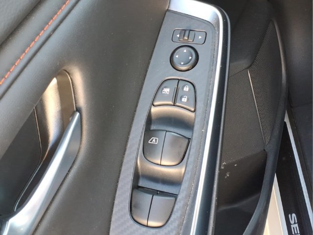 Certified 2025 Nissan Sentra SR FWD image 21