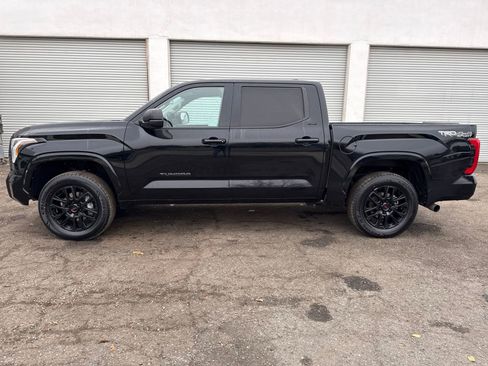 Used 2024 Toyota Tundra SR5 image 2