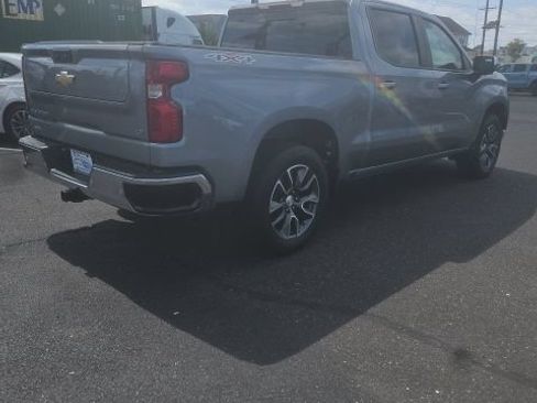 Used 2023 Chevrolet Silverado 1500 LT w/ All Star Edition Plus AWD/4WD image 3