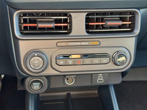 New 2026 Ford Maverick Lariat AWD/4WD image 25