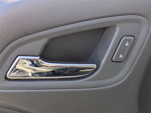 Used 2022 GMC Canyon Elevation w/ Trailering Package image 11