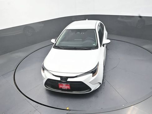 Certified 2024 Toyota Corolla LE FWD image 24