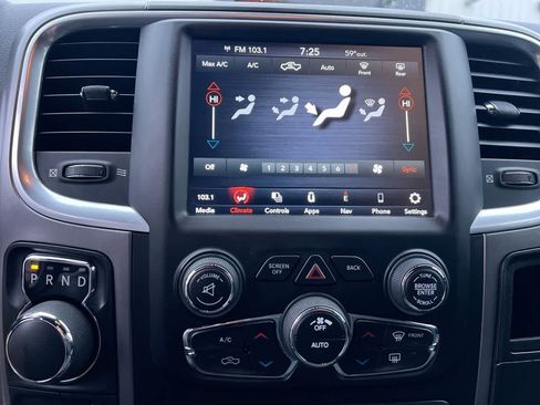 Used 2021 RAM 1500 Warlock AWD/4WD image 19