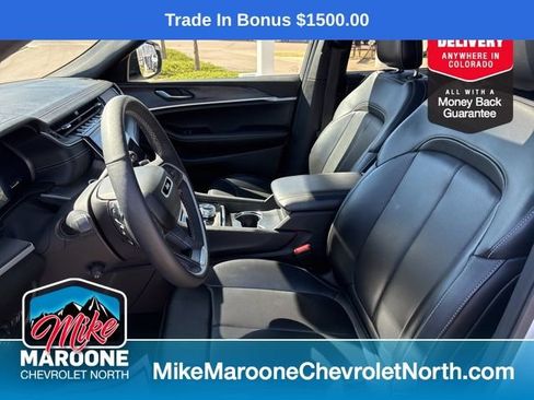 Used 2024 Jeep Grand Cherokee L Limited w/ Luxury Tech Group II image 10