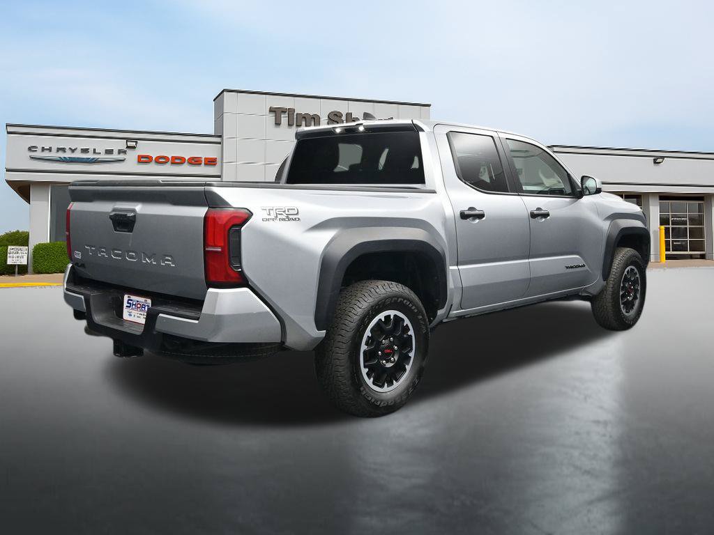 Used 2025 Toyota Tacoma TRD Off-Road AWD/4WD image 5