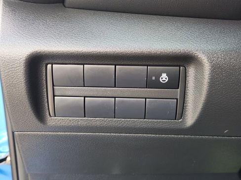 Used 2024 Nissan Kicks SR w/ SR Premium Package image 20