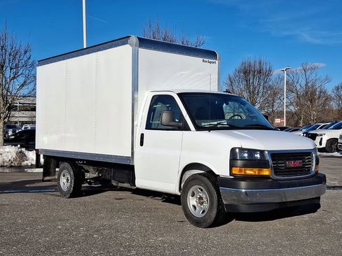 New 2025 GMC Savana 3500 Work Van w/ Power Convenience Package image 1