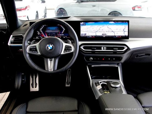Used 2023 BMW 330i Sedan w/ M Sport Package RWD image 33