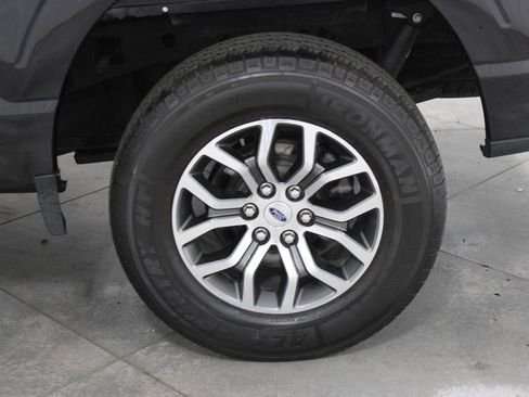 Used 2021 Ford F150 Lariat image 51