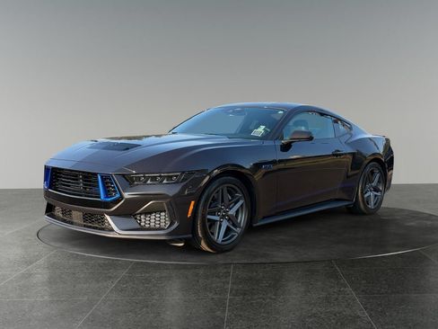 Used 2024 Ford Mustang GT Premium w/ California Special Package RWD image 3