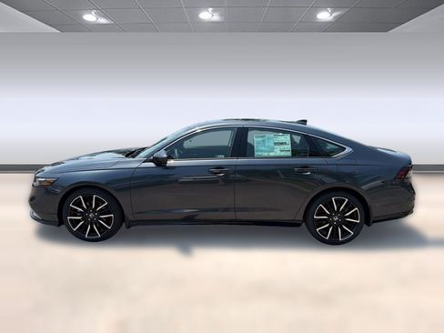 New 2026 Honda Accord Touring image 2