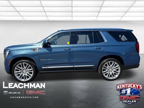 New 2026 GMC Yukon Denali w/ Denali Reserve Package AWD/4WD image 6