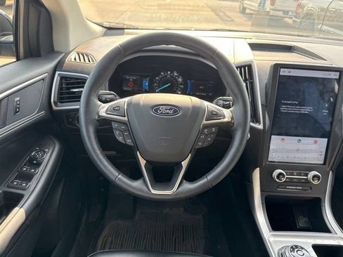 Used 2024 Ford Edge SEL w/ Convenience Package AWD/4WD image 19