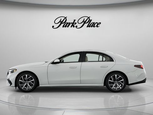 Used 2026 Mercedes-Benz E 350 Sedan image 7