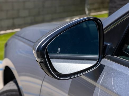 Used 2024 Honda Accord EX-L image 10