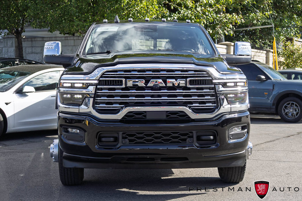 Used 2025 RAM 3500 Longhorn AWD/4WD image 19