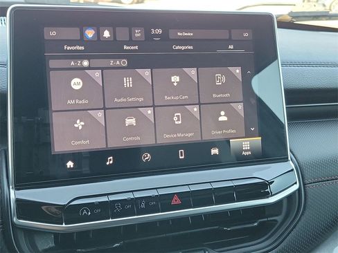 Used 2023 Jeep Compass Trailhawk image 19